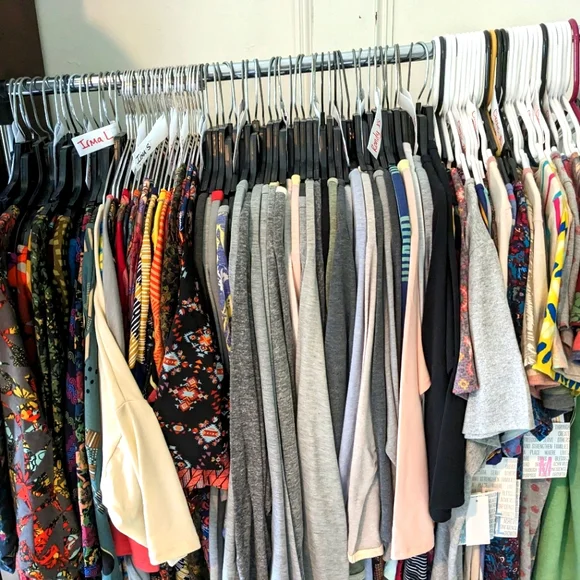 3XL Women's Clothing Mystery Bundle - Picture 2 of 2